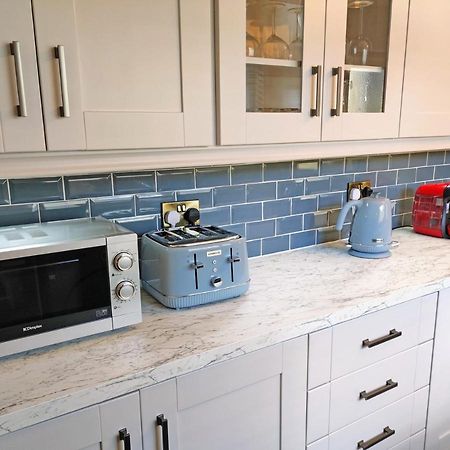 Tralee Townhouse Holiday Home By Trident Holiday Homes Екстериор снимка